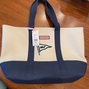 Vineyard Vines 2023 Canvas Tote